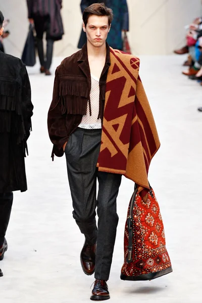 Look 41